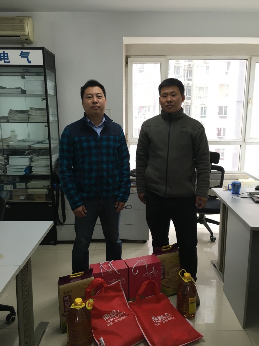 1507533187743072.jpg 北京.jpg